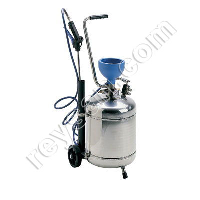 Sprayers and foaming agents