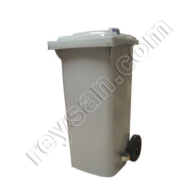 WASTE CONTAINER WITH PEDAL