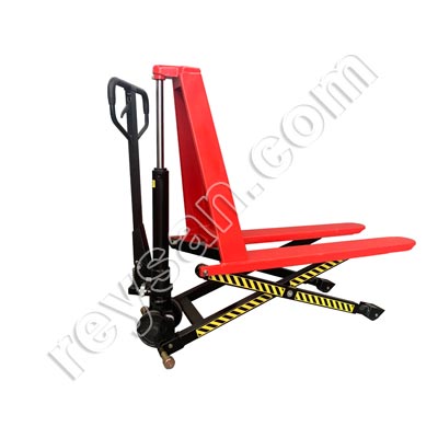 SCISSOR PALLET TRUCK