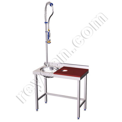 PREPARATION AND WASHING TABLE