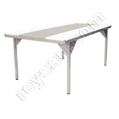 POLYETHYLENE CUTTING TABLE-INOX