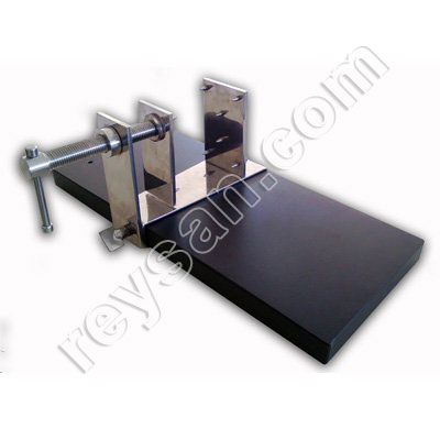 VIRUTAS DE CECINA HAM STAND