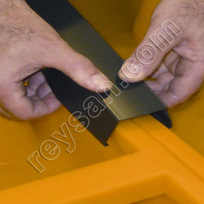 RETENTION FLOOR JOINT