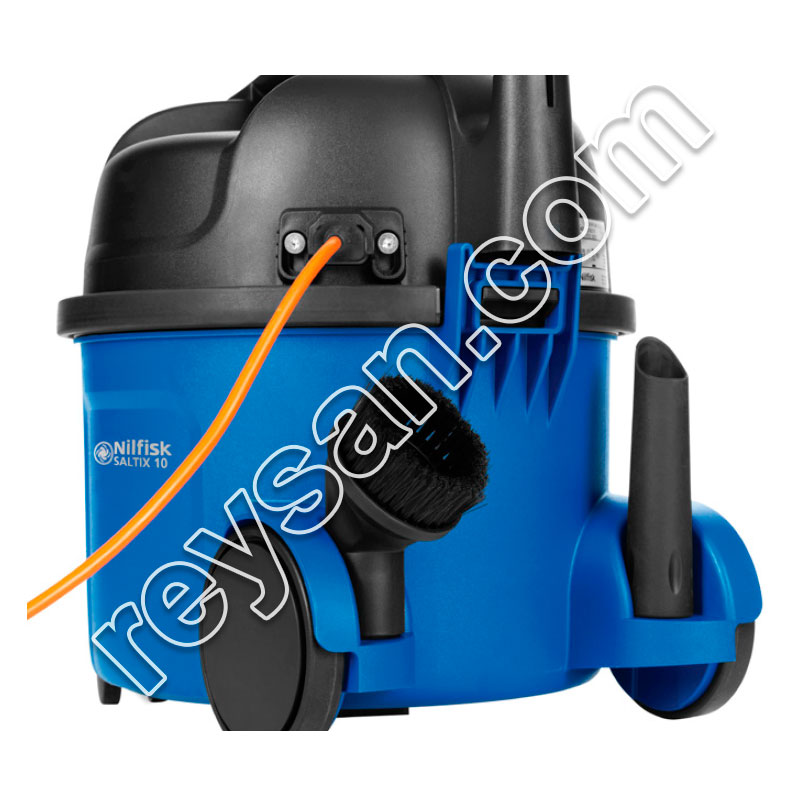 NILFISK SALTIX10 VACCUM CLEANER