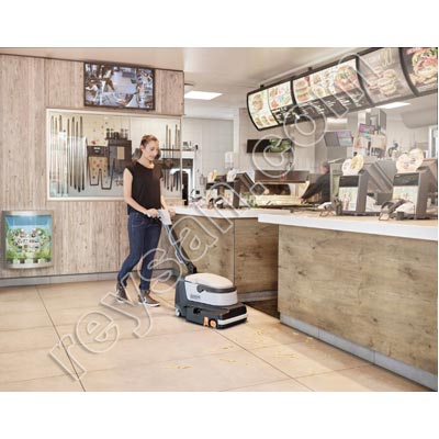 NILFISK SCRUBTEC 250 SCRUBBER