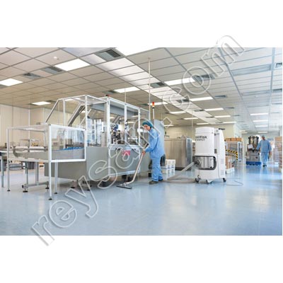 NILFISK VHW 420 VACUUM CLEANER