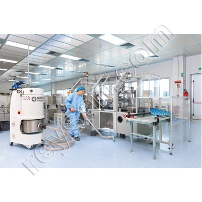 NILFISK VHW 420 VACUUM CLEANER