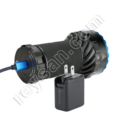 LED FLASHLIGHT 14,000 LUMENS