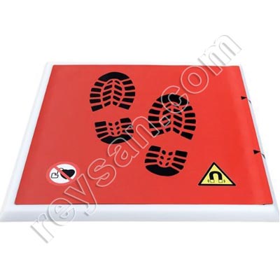 MAGNETIC SELF-ADHESIVE MAT