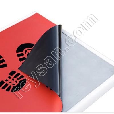 MAGNETIC SELF-ADHESIVE MAT