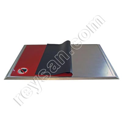 MAGNETIC SELF-ADHESIVE MAT