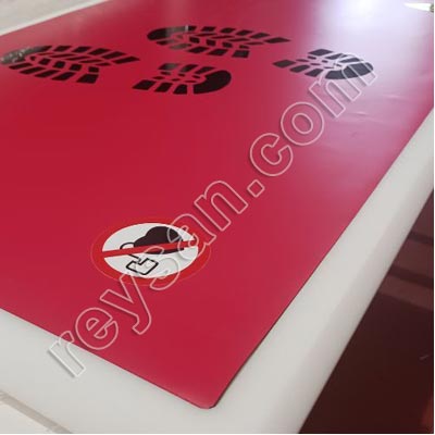 MAGNETIC SELF-ADHESIVE MAT