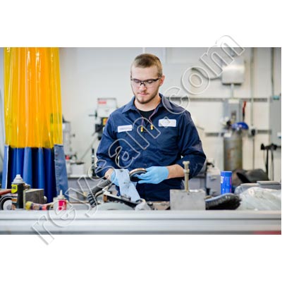 TURQUOISE DISPOSABLE PRE-CUT WIPING ROLL